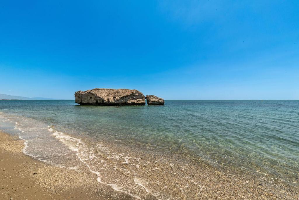 Amazing Sea View 5 Min From Beach エステポナ エクステリア 写真